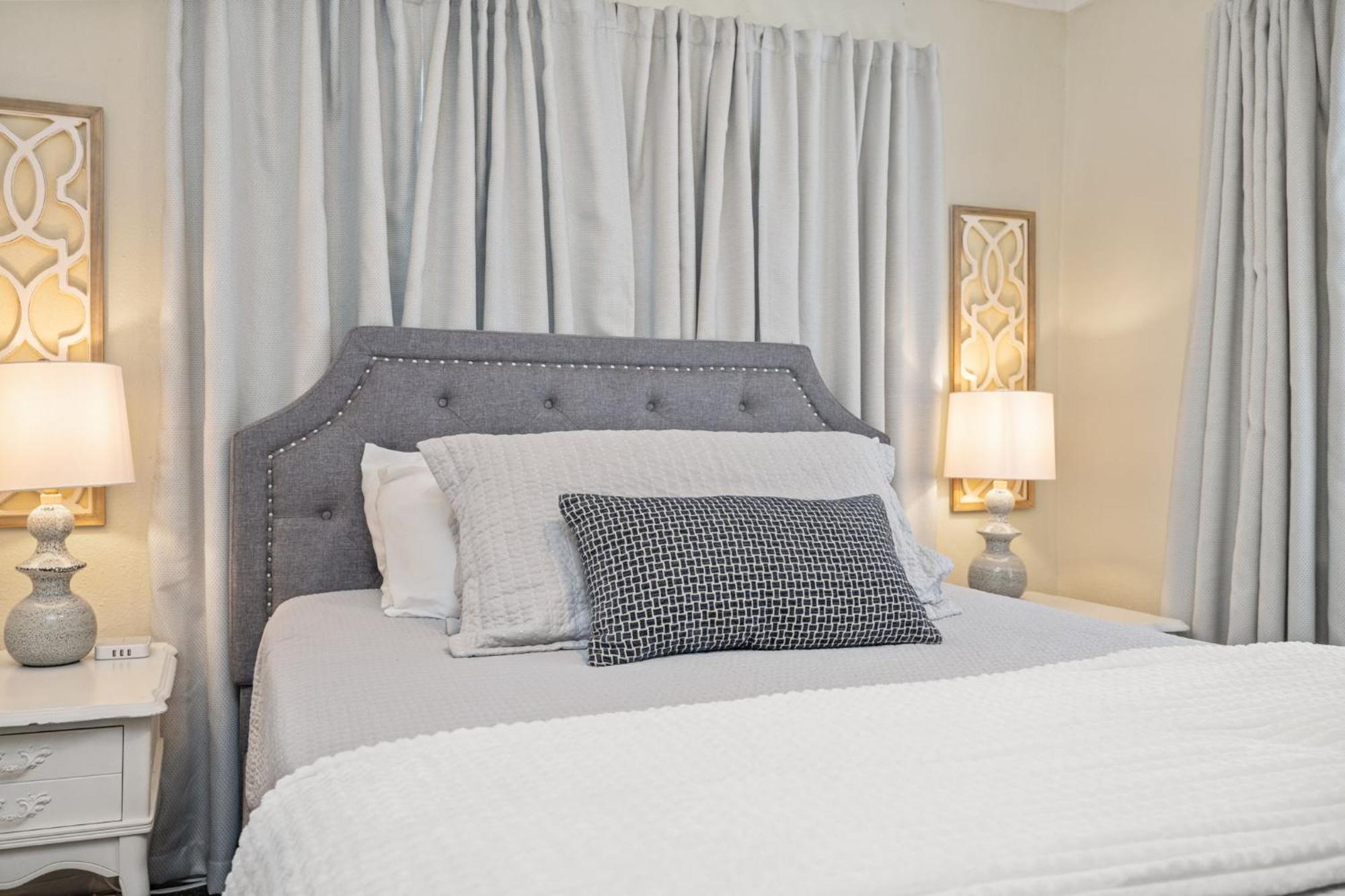 The Flats On Florida St - Super Comfy 2-Bedroom Apartments Mobile Exterior foto