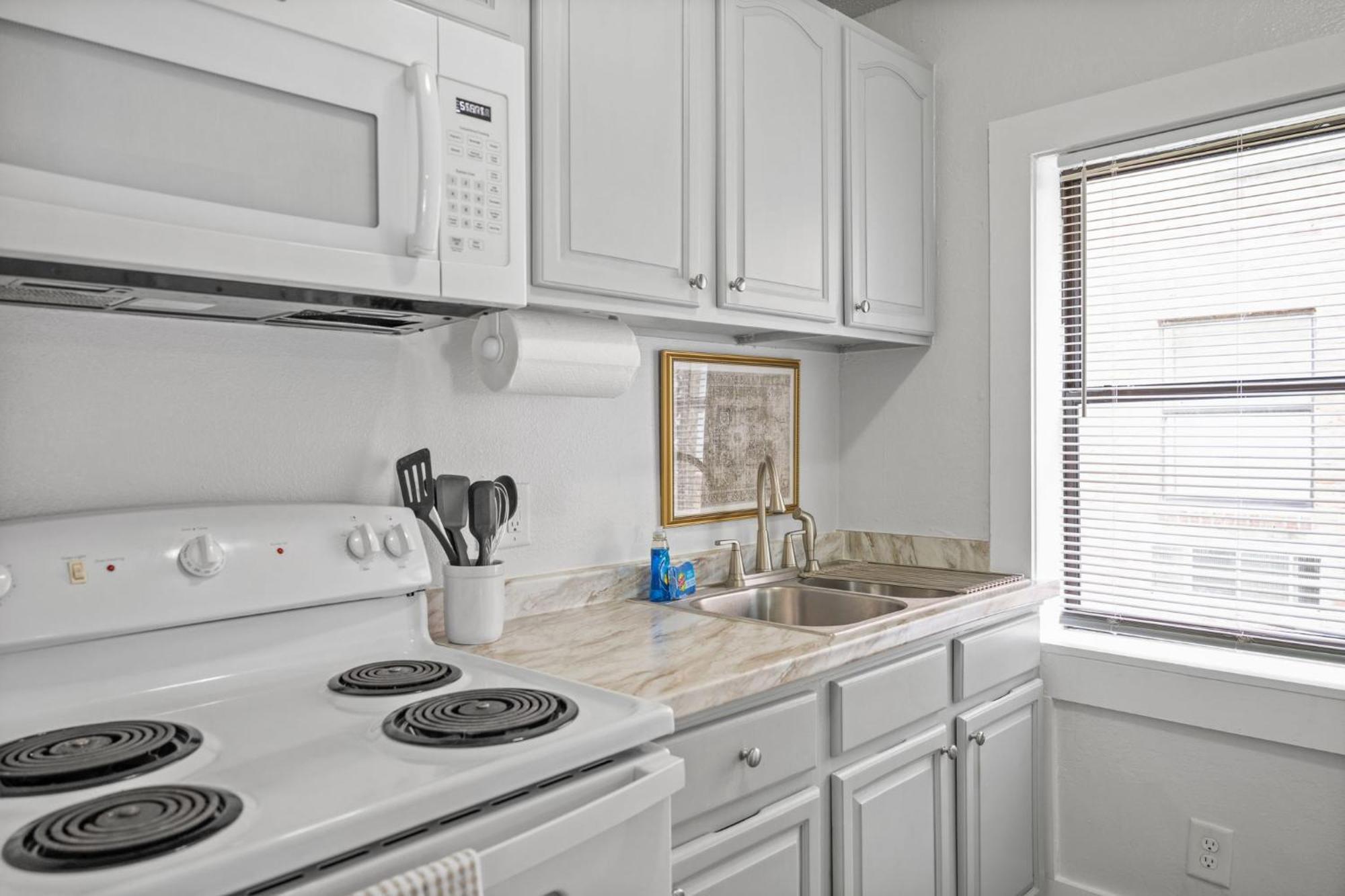 The Flats On Florida St - Super Comfy 2-Bedroom Apartments Mobile Exterior foto